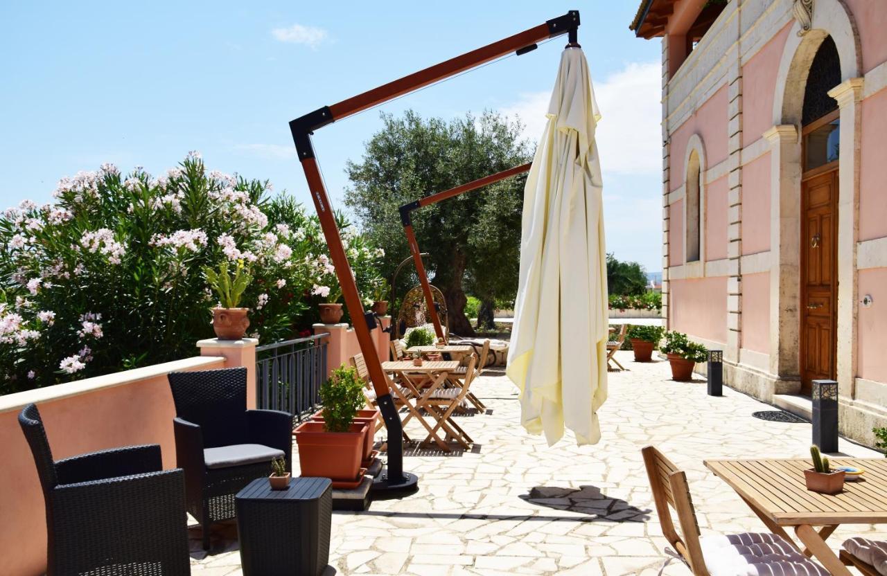 Antico Casale Benali Bed & Breakfast Syracuse Exterior foto